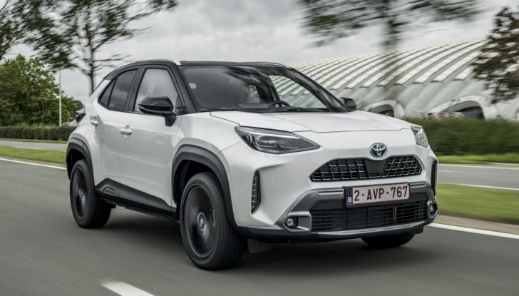 Toyota Yaris Cross: test drive su strada del nuovo SUV giapponese - Foto 18 di 29