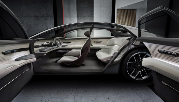 Audi Grandsphere concept: futuro all’insegna del lusso - Foto 16 di 19