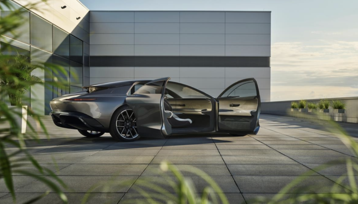 Audi Grandsphere concept: futuro all’insegna del lusso - Foto 6 di 19