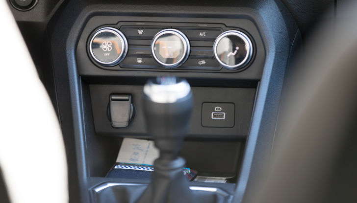 [VIDEO] Prova Dacia Sandero Stepway TCe 100 GPL ECO-G: una vettura in tutto e per tutto vincente - Foto 24 di 37