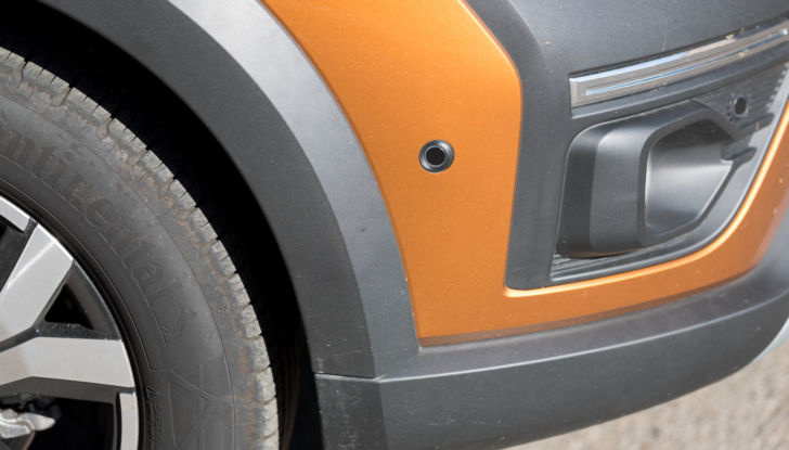 [VIDEO] Prova Dacia Sandero Stepway TCe 100 GPL ECO-G: una vettura in tutto e per tutto vincente - Foto 11 di 37