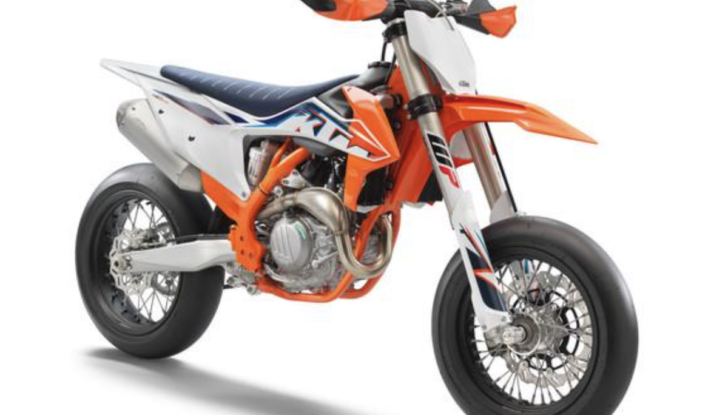 KTM: giù il velo dalla 450 SMR 2022 - Foto 1 di 7
