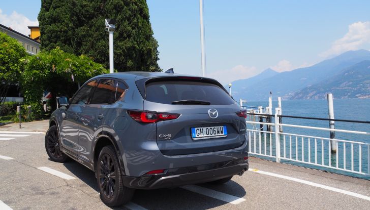 Mazda CX-5 2022: prova su strada del SUV giapponese in versione speciale Homura - Foto 4 di 19