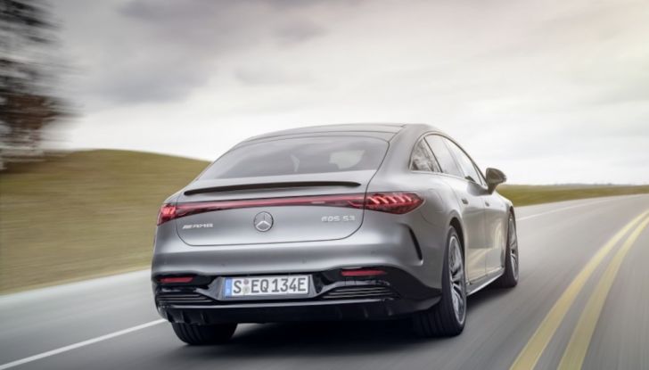 Mercedes-AMG EQS 53 4Matic+, via alle vendite dell’ammiraglia elettrica - Foto 4 di 12