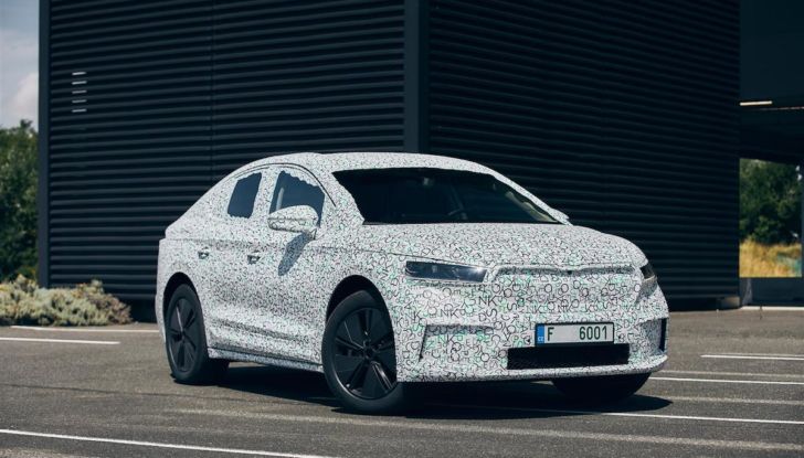 Skoda Enyaq Coupé iV: elegante, sportivo ed elettrico - Foto 3 di 9