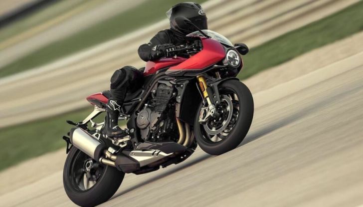 Triumph Speed Triple 1200 RR: tutte le novità del modello 2022 - Foto 1 di 19