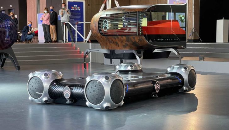 Per il trasporto urbano del futuro Citroën propone uno skateboard! - Foto 1 di 14