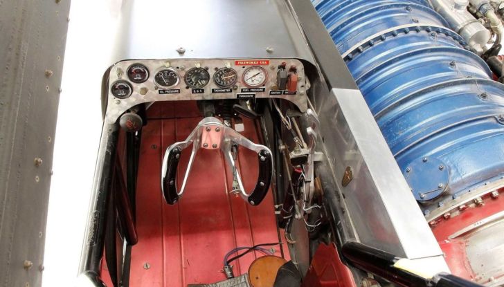 Bastano i 7.000 CV di questa Corvette C4 “jet” per firmare il record sul quarto di miglio? - Foto 7 di 8