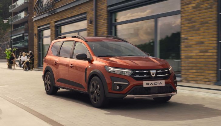 Dacia Jogger 2021: l’erede della Logan MCV è una multispazio in stile SUV - Foto 5 di 13