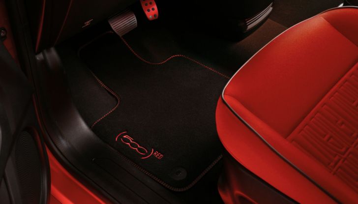 Fiat 500 RED: il “Cinquino” si tinge di rosso contro virus e pandemie - Foto 9 di 9