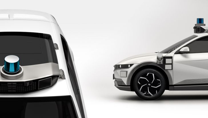 Hyundai Ioniq 5 debutta a Las Vegas come robo-taxi a guida autonoma - Foto 5 di 6