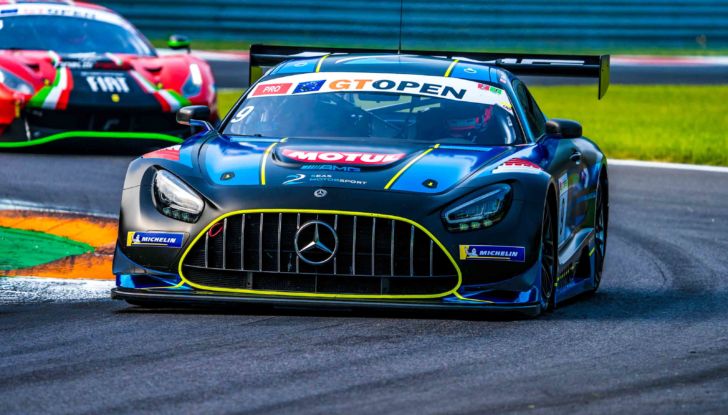 International GT Open: vittoria di Mercedes e Ferrari a Monza - Foto 24 di 38