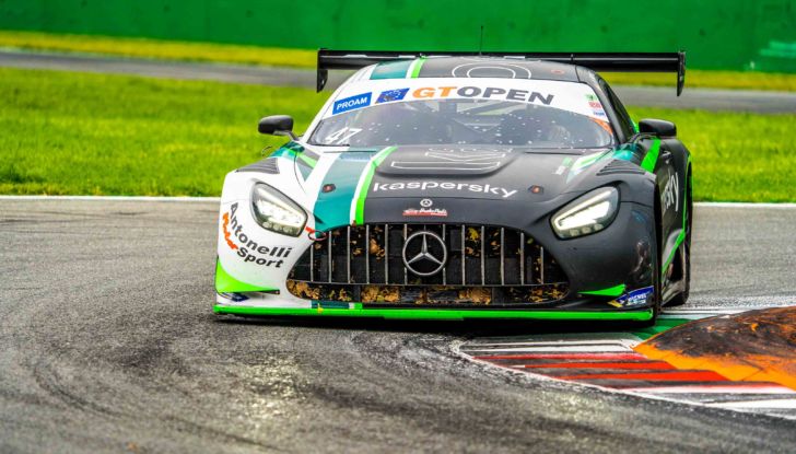 International GT Open: vittoria di Mercedes e Ferrari a Monza - Foto 30 di 38