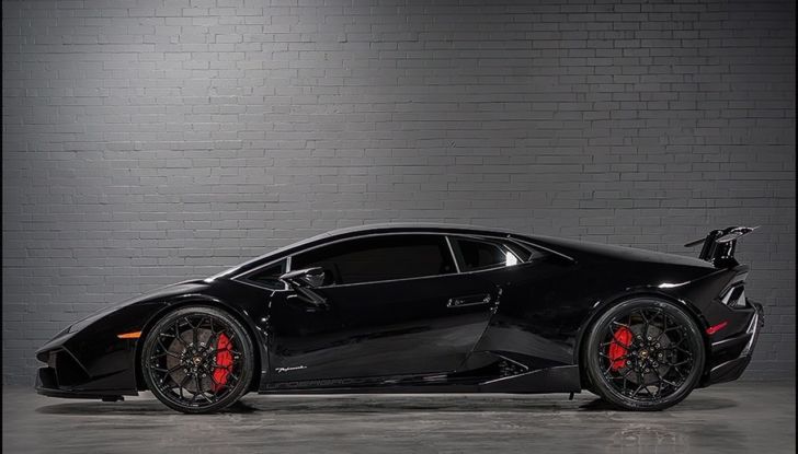 Lamborghini contro Ferrari: la Huracan Performante biturbo arriva a 1420 CV! - Foto 4 di 6