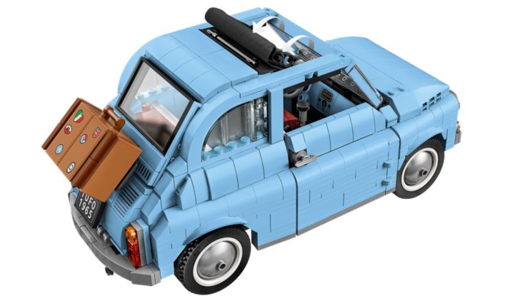 Fiat 500: il modello storico della Lego è disponibile anche in “Baby Blue” - Foto 7 di 9