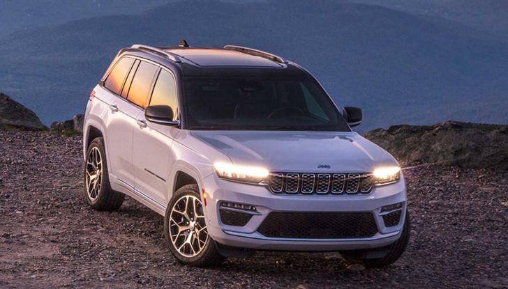 Jeep Grand Cherokee 2022: presentata la 4xe ibrida plug-in da 375 CV - Foto 4 di 18