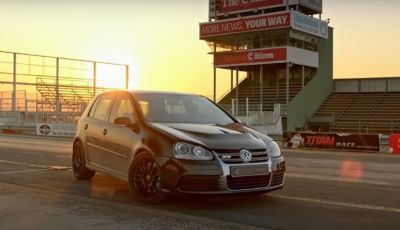 Questa Volkswagen Golf R32 è diventata un dragster… da 1.000 cavalli!