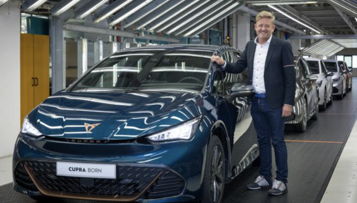 Cupra: al via la produzione di Born, il primo modello 100% elettrico - Foto 11 di 18