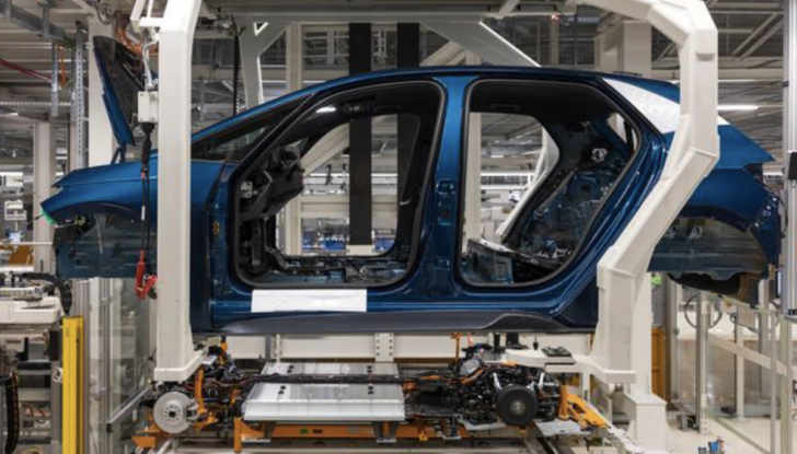 Cupra: al via la produzione di Born, il primo modello 100% elettrico - Foto 6 di 18