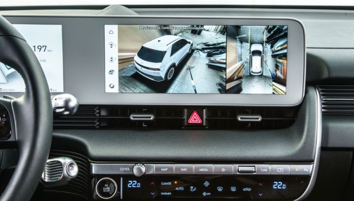 Hyundai reinventa l’auto elettrica, con la nuova IONIQ 5 - Foto 26 di 32