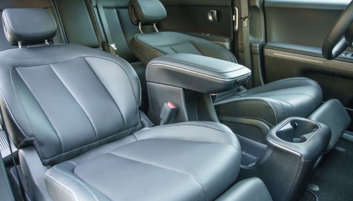 Hyundai reinventa l’auto elettrica, con la nuova IONIQ 5 - Foto 17 di 32