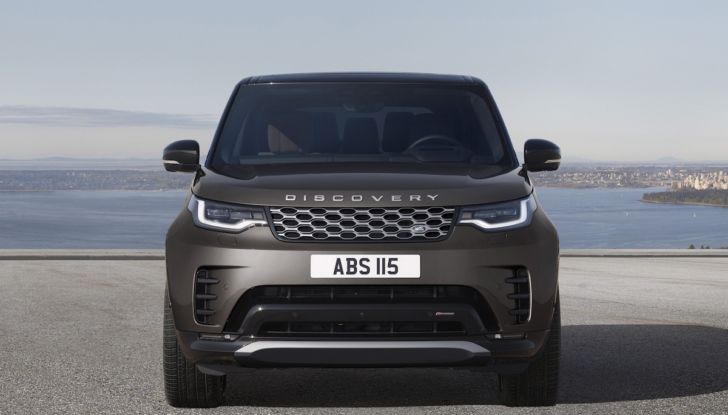 Land Rover Discovery Metropolitan: stile inconfondibile e tecnologia premium - Foto 10 di 10