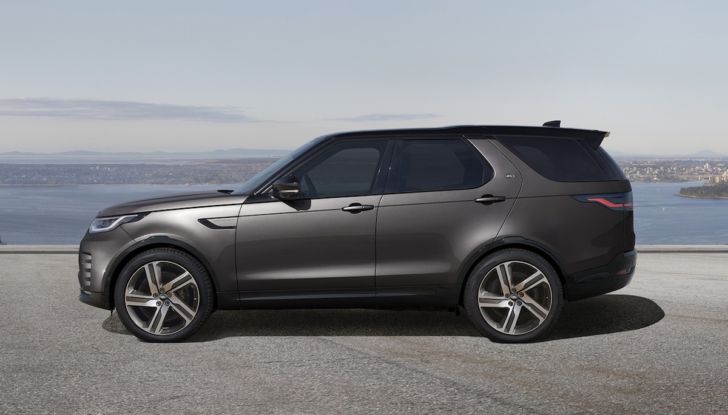 Land Rover Discovery Metropolitan: stile inconfondibile e tecnologia premium - Foto 2 di 10