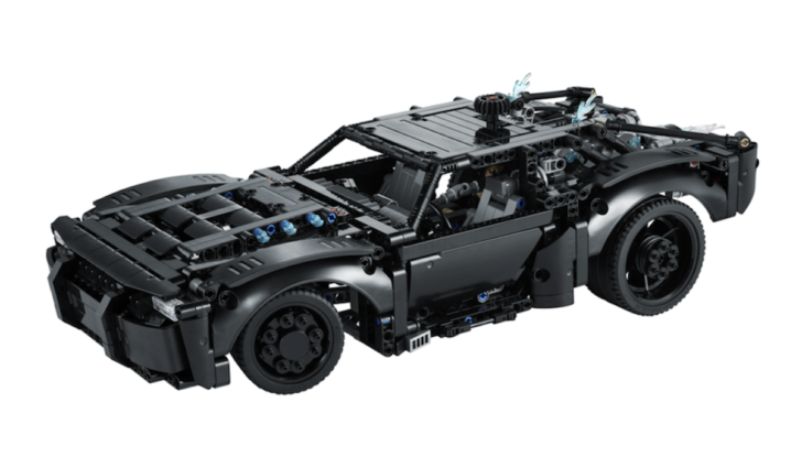 LEGO, arriva a catalogo la nuova Batmobile di The Batman - Foto 3 di 7