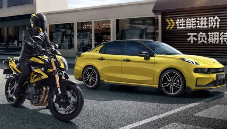 Volvo entra nel mondo delle moto con Lynk & Co - Foto 3 di 4