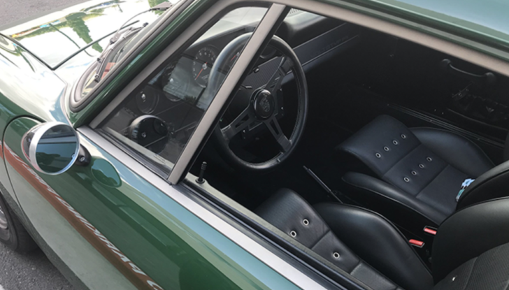 Zelectric fa fare un viaggio nel futuro alla Porsche 912 - Foto 5 di 9