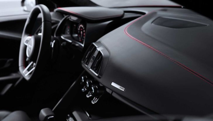 Audi R8: in futuro sarà sostituita da una nuova “R” full-electric - Foto 12 di 15