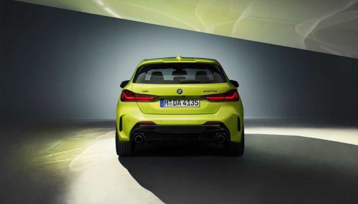 BMW M135i xDrive: upgrade alle sospensioni per la Serie 1 più sportiva - Foto 5 di 7