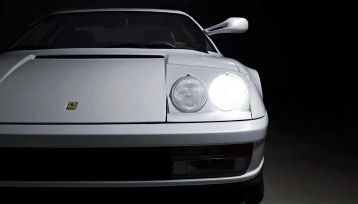 Ferrari Testarossa: il mito rinasce con il restomod di Officine Fioravanti - Foto 5 di 10