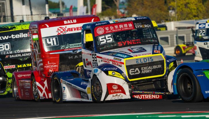 Misano dà spettacolo con i camion del FIA European Truck Racing Championship! - Foto 21 di 50
