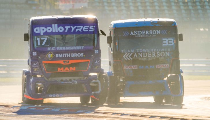 Misano dà spettacolo con i camion del FIA European Truck Racing Championship! - Foto 24 di 50