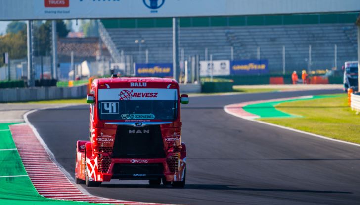 Misano dà spettacolo con i camion del FIA European Truck Racing Championship! - Foto 39 di 50