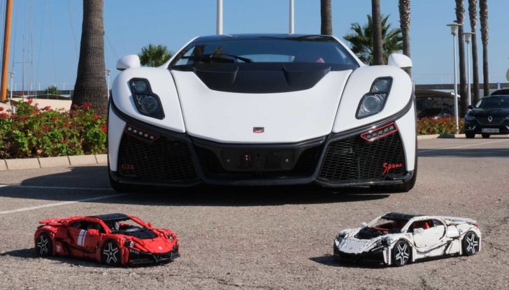 GTA Spano: il modellino LEGO ha 10 motori elettrici e tocca i 36,5 km/h! - Foto 6 di 18