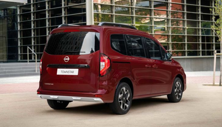 Nissan Townstar: aperti gli ordini per il modello elettrico, prezzi da 31.200 Euro - Foto 7 di 18