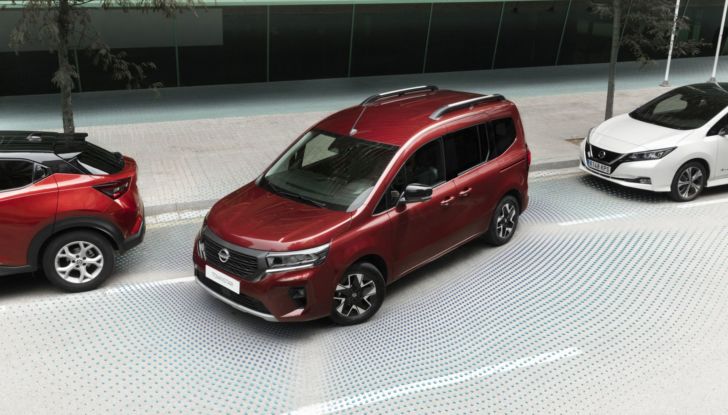 Nissan Townstar: aperti gli ordini per il modello elettrico, prezzi da 31.200 Euro - Foto 10 di 18
