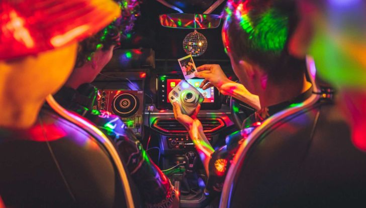 Seat Ibiza Nightclub: la compatta spagnola diventa una discoteca! - Foto 8 di 10