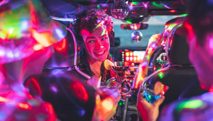 Seat Ibiza Nightclub: la compatta spagnola diventa una discoteca! - Foto 9 di 10