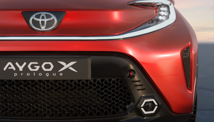 Toyota Aygo aggiunge una “X”: da citycar diventa crossover! - Foto 6 di 13