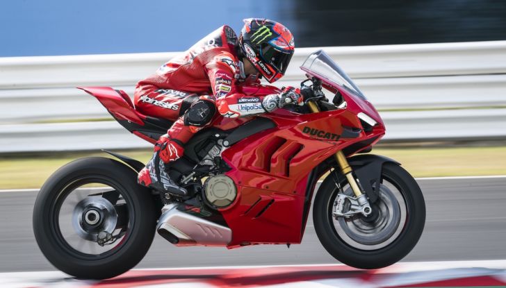 Ducati Panigale V4, oggi ancora più performante - Foto 6 di 9