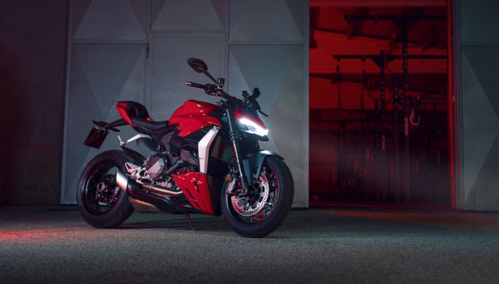 La gamma Ducati Streetfighter si allarga con V2 e  V4 SP - Foto 1 di 9