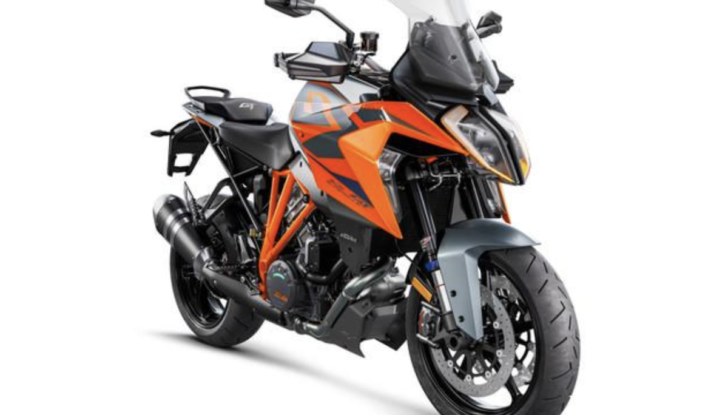 KTM 1290 Super Duke GT 2022: annunciato il prezzo di vendita - Foto 6 di 11