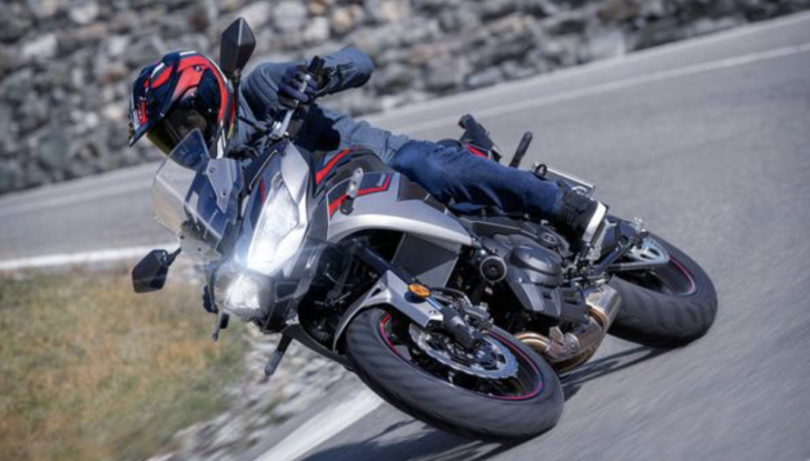 Kawasaki Versys 650: la tuttofare giapponese si rinnova - Foto 17 di 19