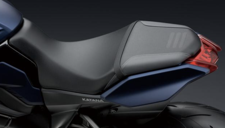 Suzuki Katana MY2022 debutta a EICMA 2021 - Foto 6 di 11