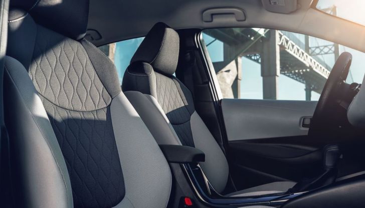 Toyota Corolla: tutte le novità della versione 2022 - Foto 11 di 15