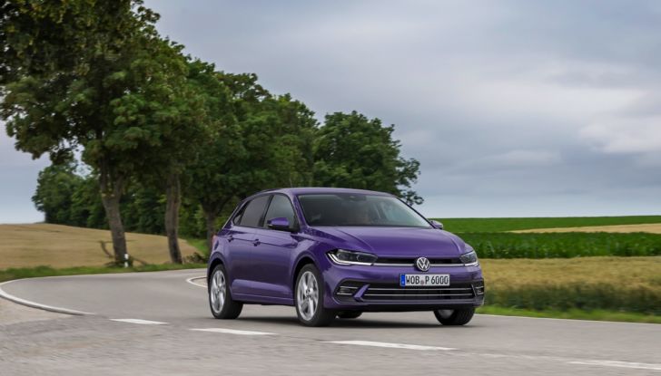 [VIDEO] Nuova Volkswagen Polo Restyling 2022: Prova su strada, opinioni, versioni e prezzi - Foto 25 di 41