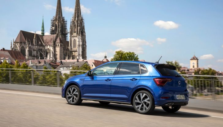 [VIDEO] Nuova Volkswagen Polo Restyling 2022: Prova su strada, opinioni, versioni e prezzi - Foto 4 di 41